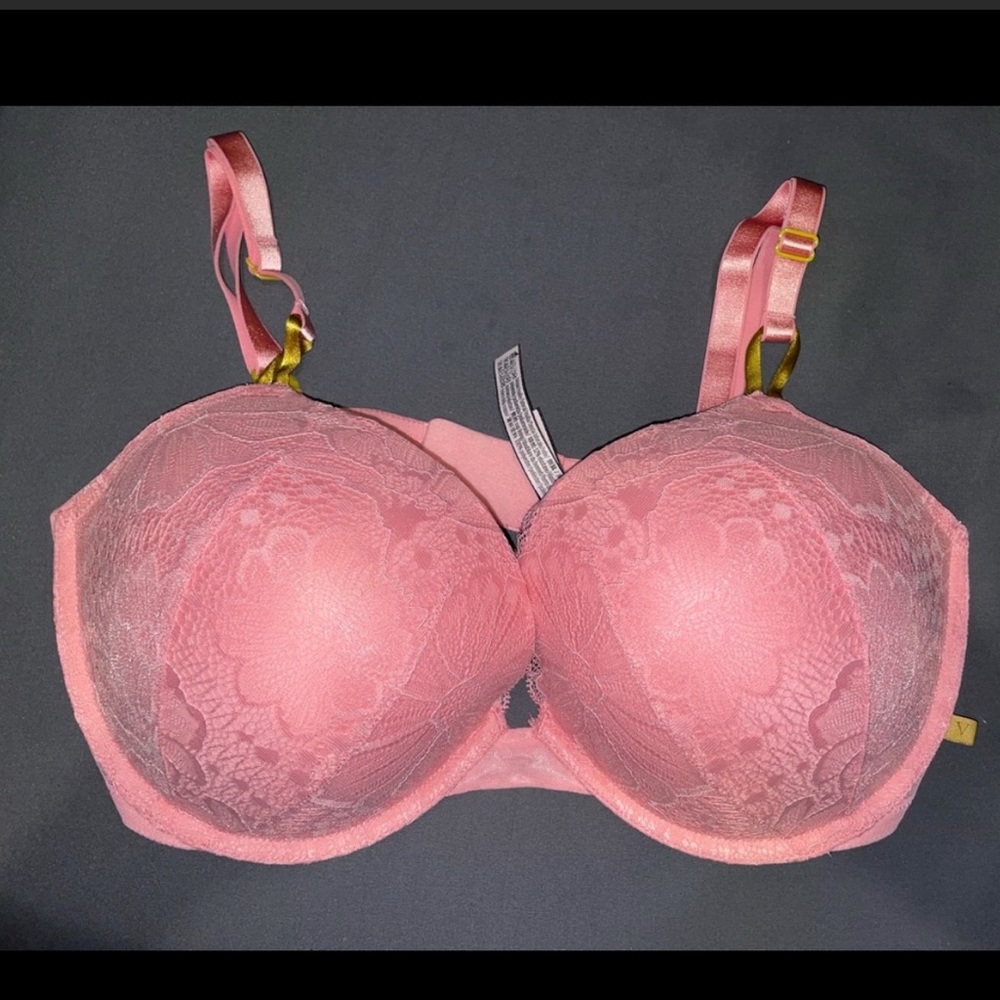 Victoria Secret Push Up Bra-38DD